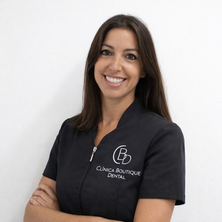 Dra. Catina Ridao García, mejor dentista en Málaga, 18 años de experiencia